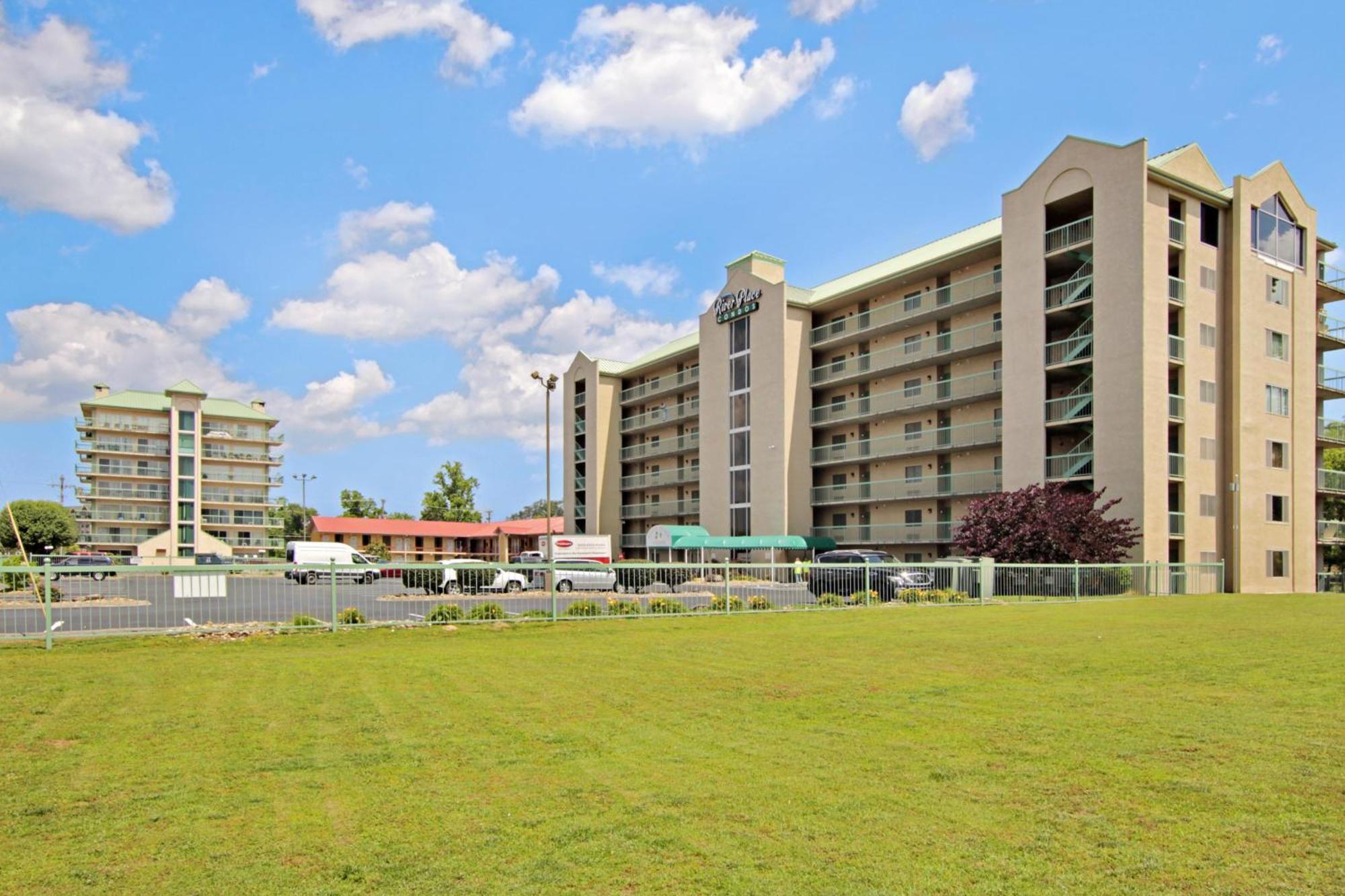 River Place Condos #605 2Bd พิเจนฟอร์จ ภายนอก รูปภาพ